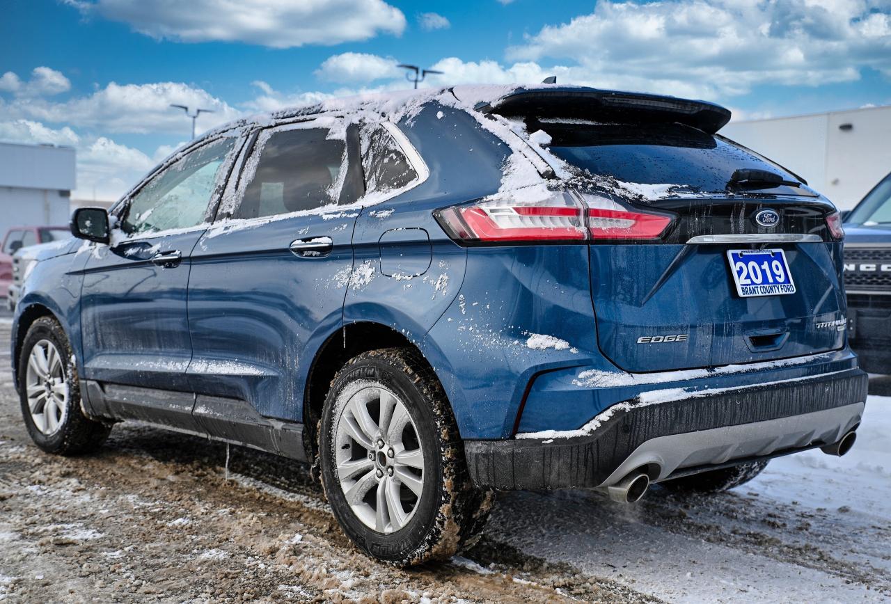 2019 Ford Edge TITANIUM | AWD | BEAUTY! | LEATHER | PANO ROOF Photo2