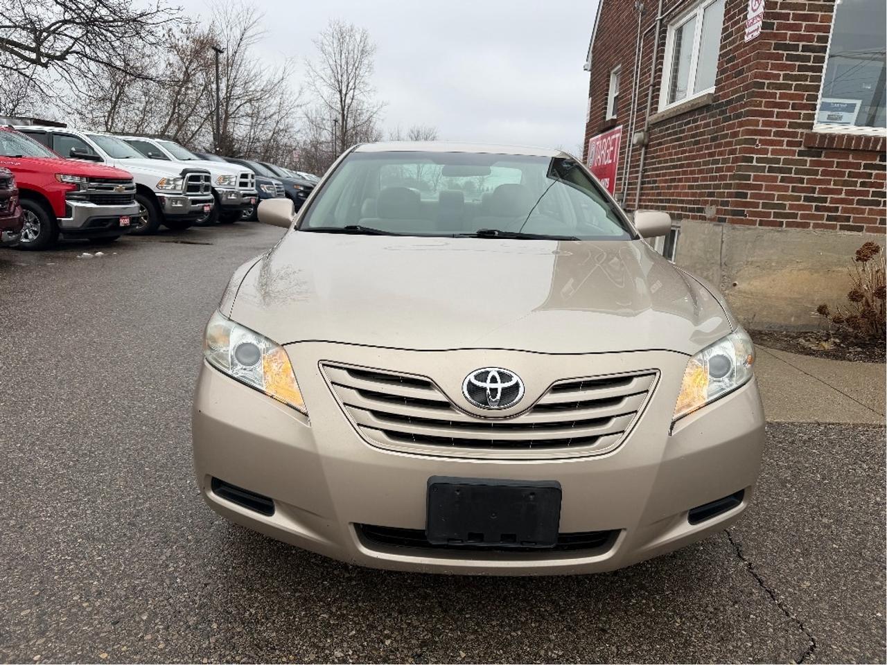 2007 Toyota Camry LE | Two Sets Of Tires | Well Maintained Photo