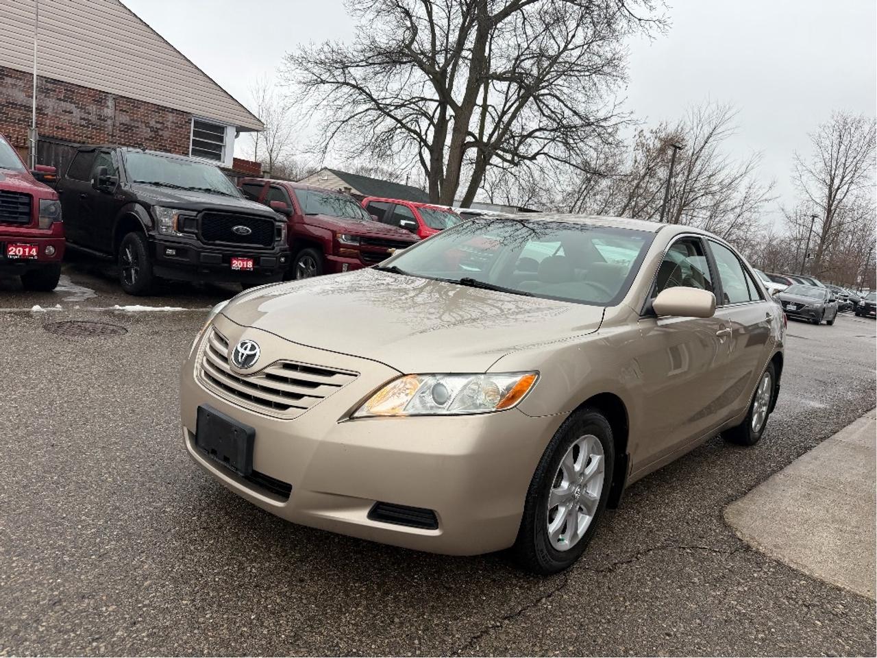 2007 Toyota Camry LE | Two Sets Of Tires | Well Maintained Photo