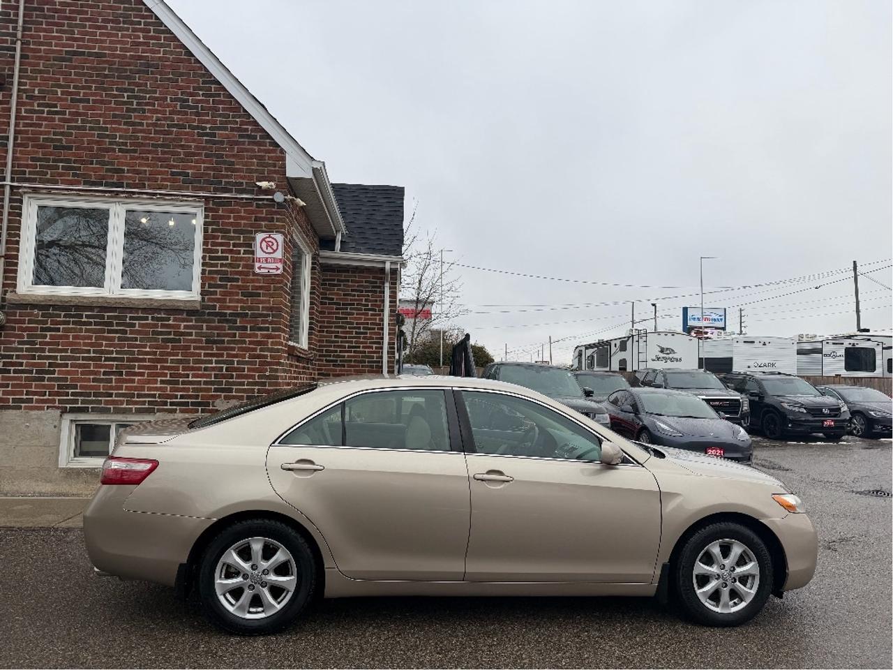 2007 Toyota Camry LE | Two Sets Of Tires | Well Maintained Photo