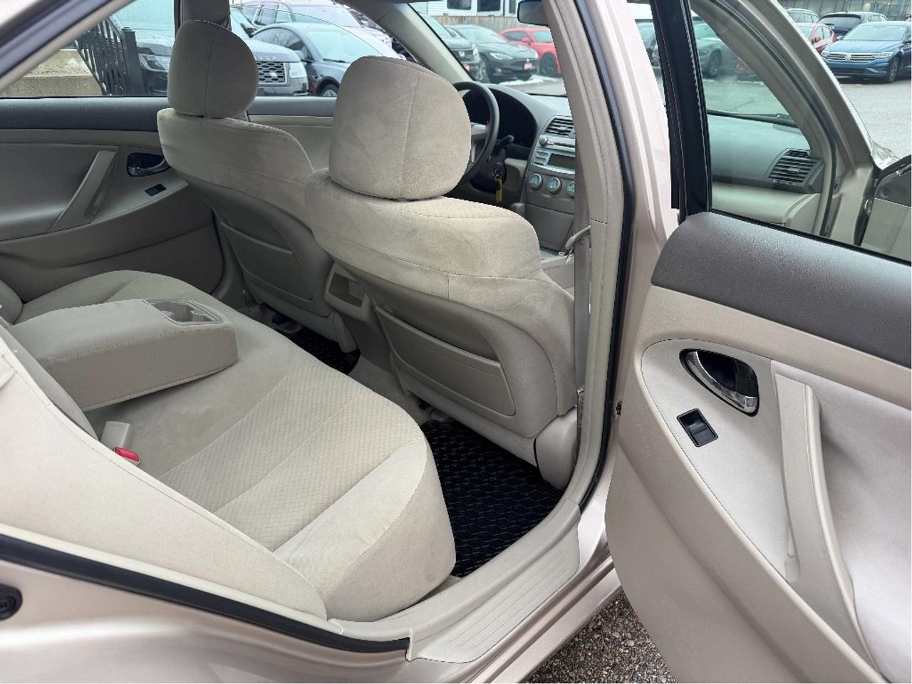 2007 Toyota Camry LE | Two Sets Of Tires | Well Maintained Photo