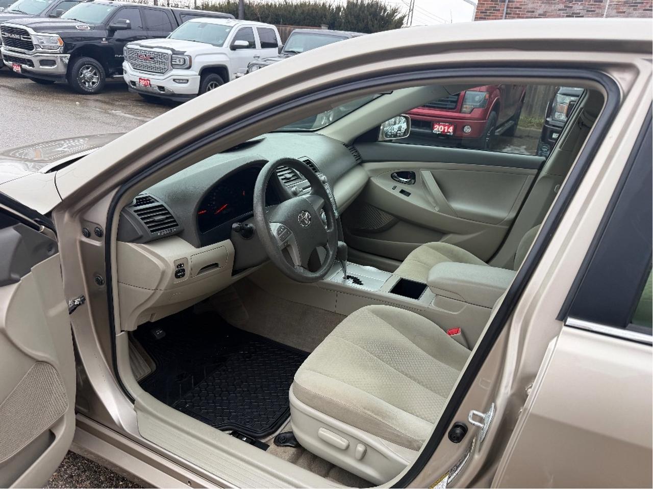2007 Toyota Camry LE | Two Sets Of Tires | Well Maintained Photo