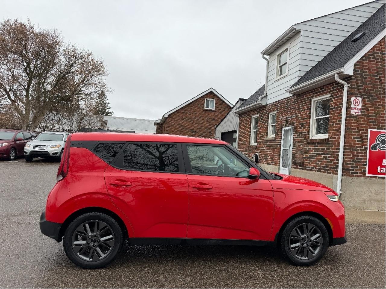 2022 Kia Soul EX PREMIUM Photo