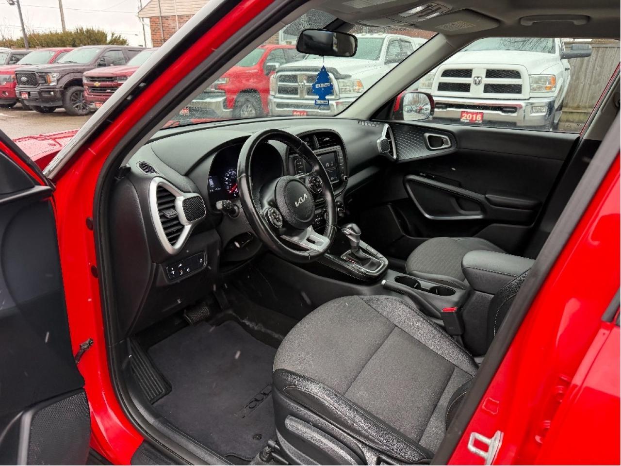 2022 Kia Soul EX PREMIUM Photo