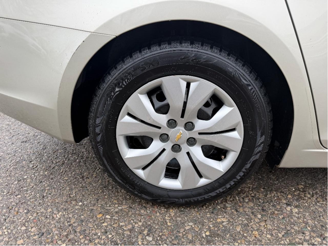 2013 Chevrolet Cruze LT | One Owner | No Accidents | Two Sets of Tires Photo