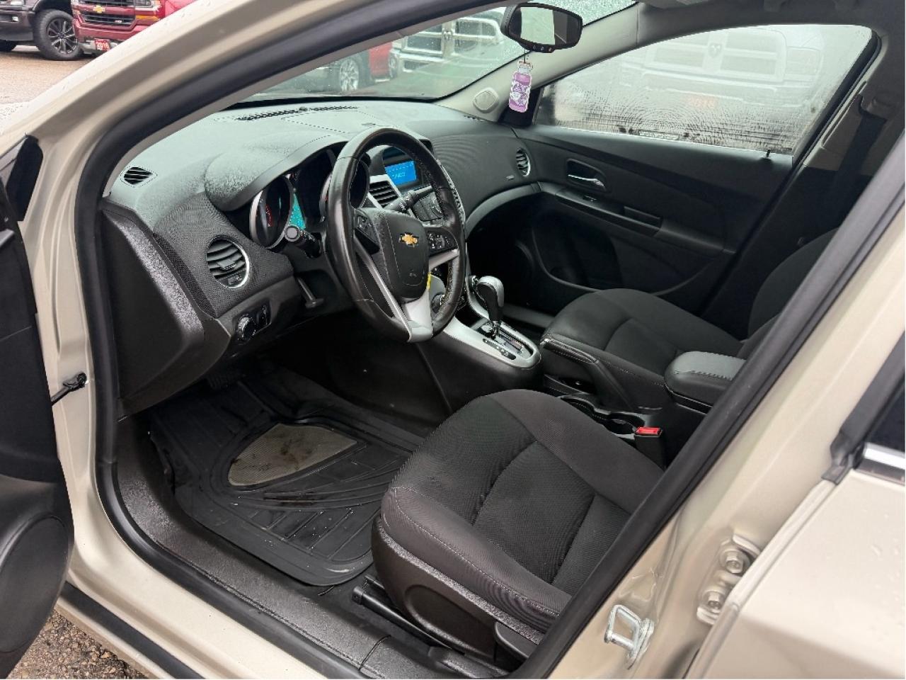 2013 Chevrolet Cruze LT | One Owner | No Accidents | Two Sets of Tires Photo