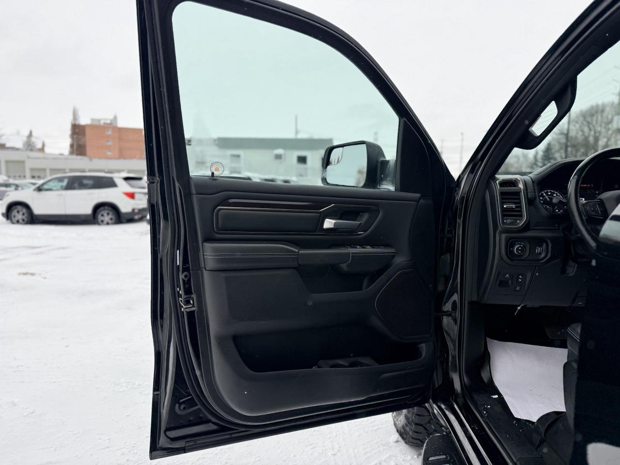 2022 RAM 1500 Rebel 4x4 Crew Cab 5'7  Box | NAVIGATION | SUNROOF Photo