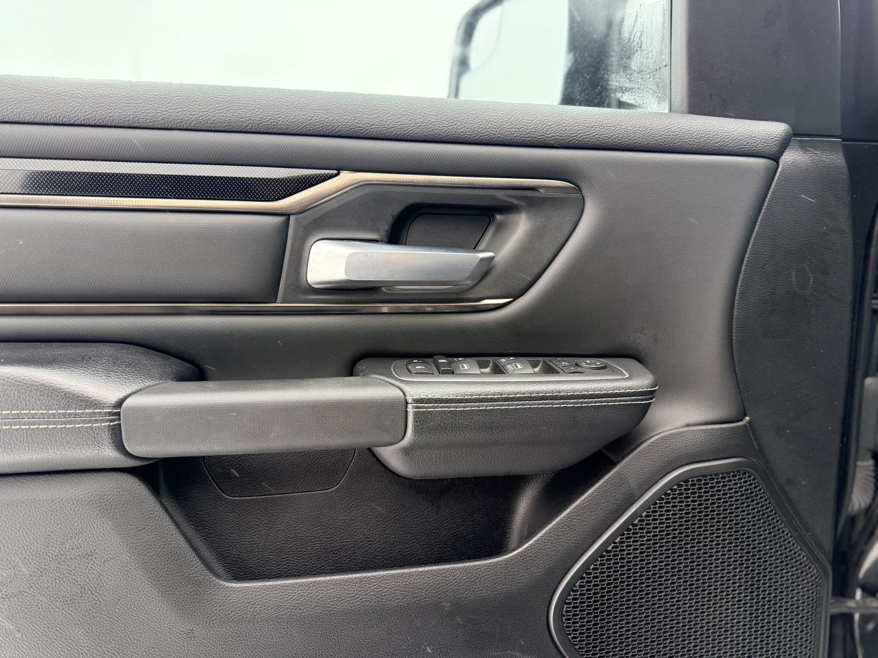 2022 RAM 1500 Rebel 4x4 Crew Cab 5'7  Box | NAVIGATION | SUNROOF Photo