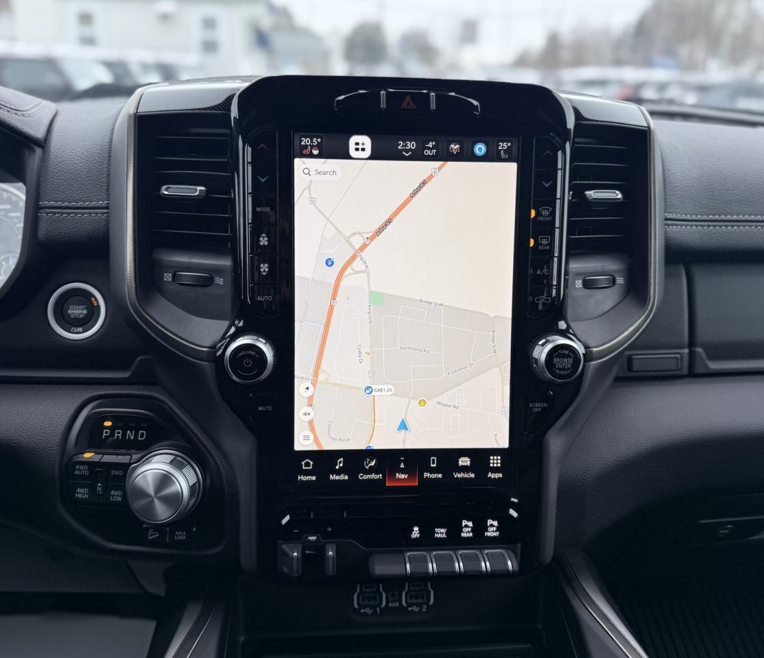 2022 RAM 1500 Rebel 4x4 Crew Cab 5'7  Box | NAVIGATION | SUNROOF Photo