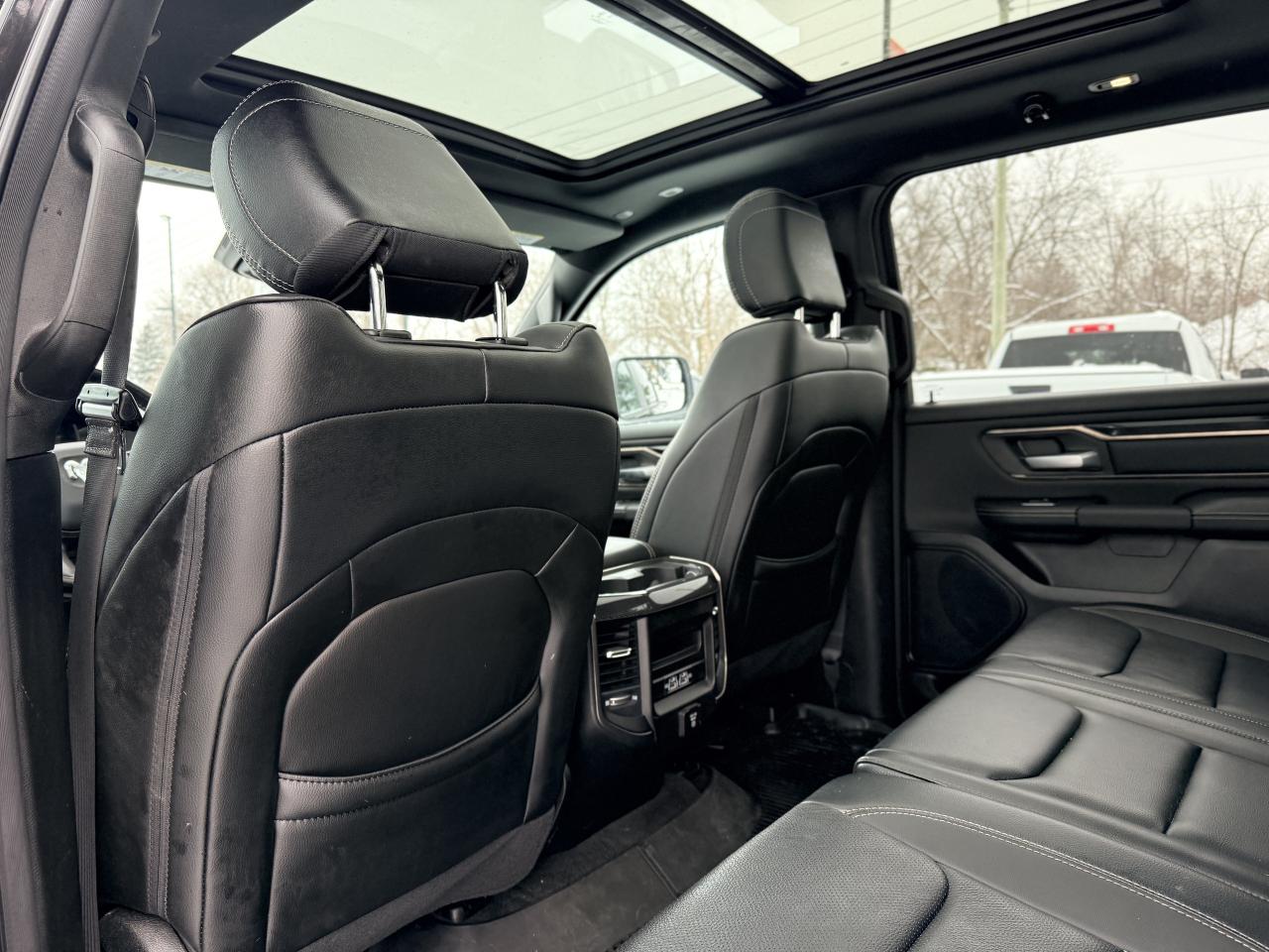 2022 RAM 1500 Rebel 4x4 Crew Cab 5'7  Box | NAVIGATION | SUNROOF Photo