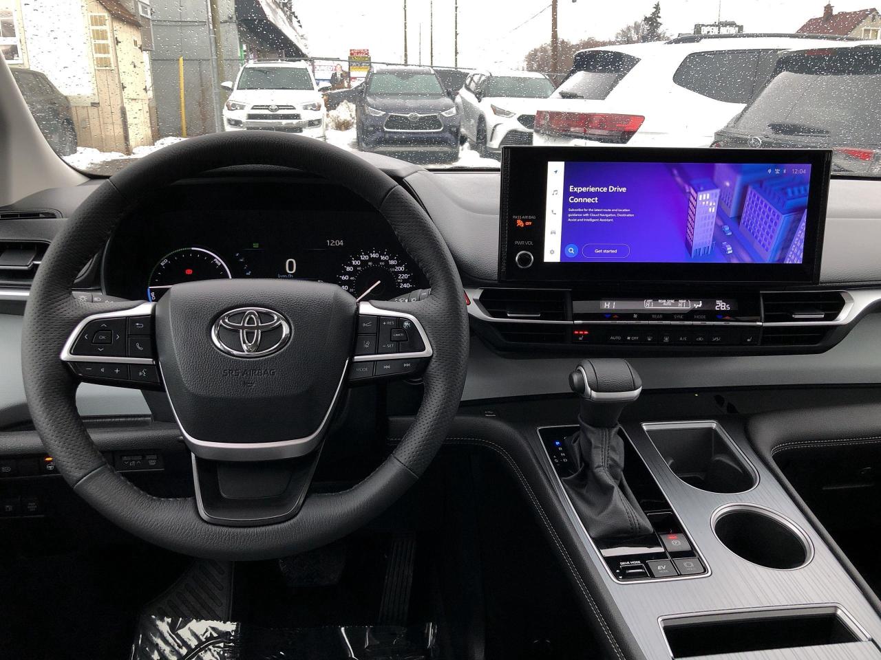 2025 Toyota Sienna XLE 8-Passenger SOFTEX, ROOF, HTD. SEATS, BLIS, BK Photo