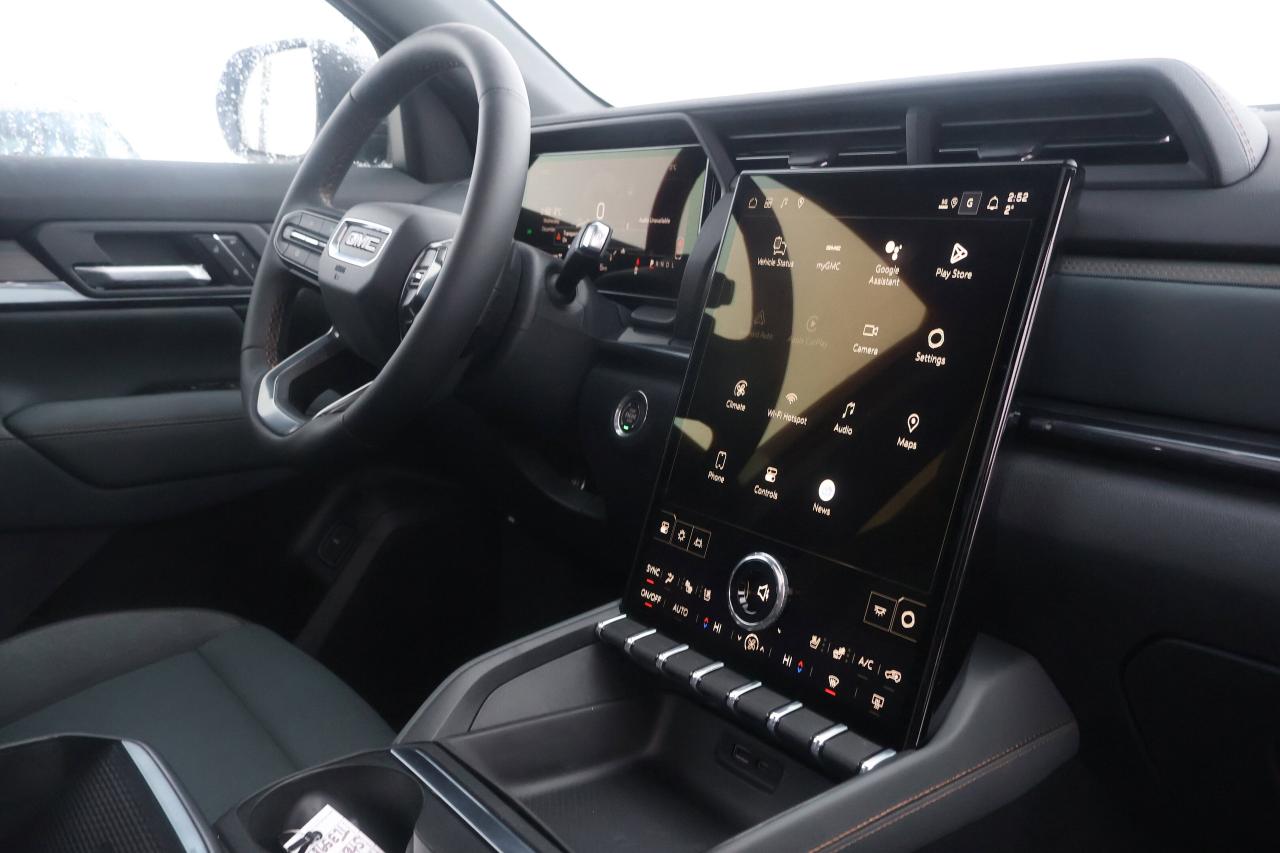 2026 GMC Terrain AWD AT4 | Demo Unit | | Nav System | Photo