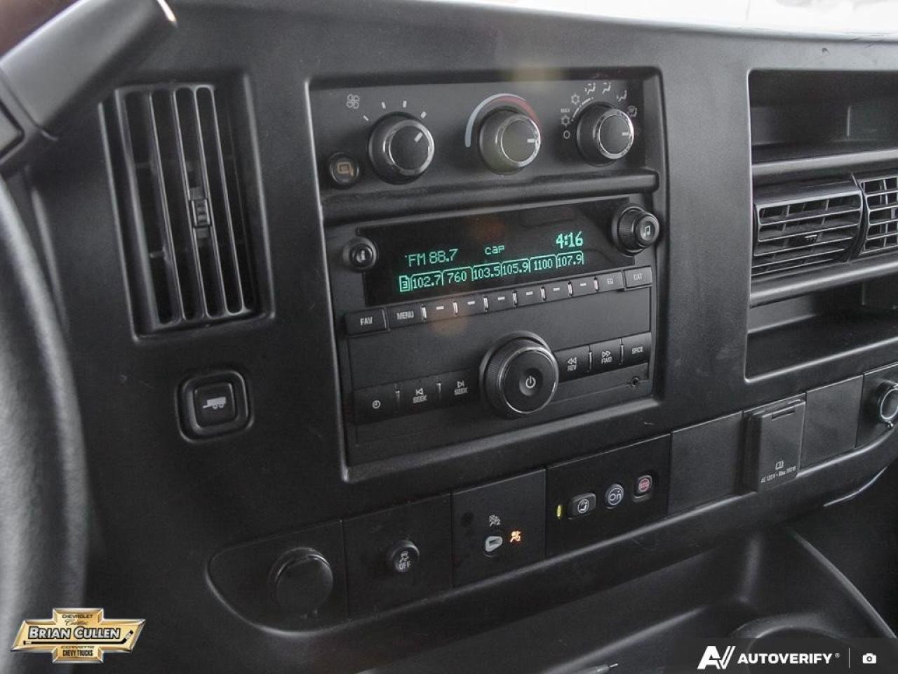 2024 GMC Savana Cargo Van Other 2500 Extended Wheelbase Rear-Wheel Drive Photo