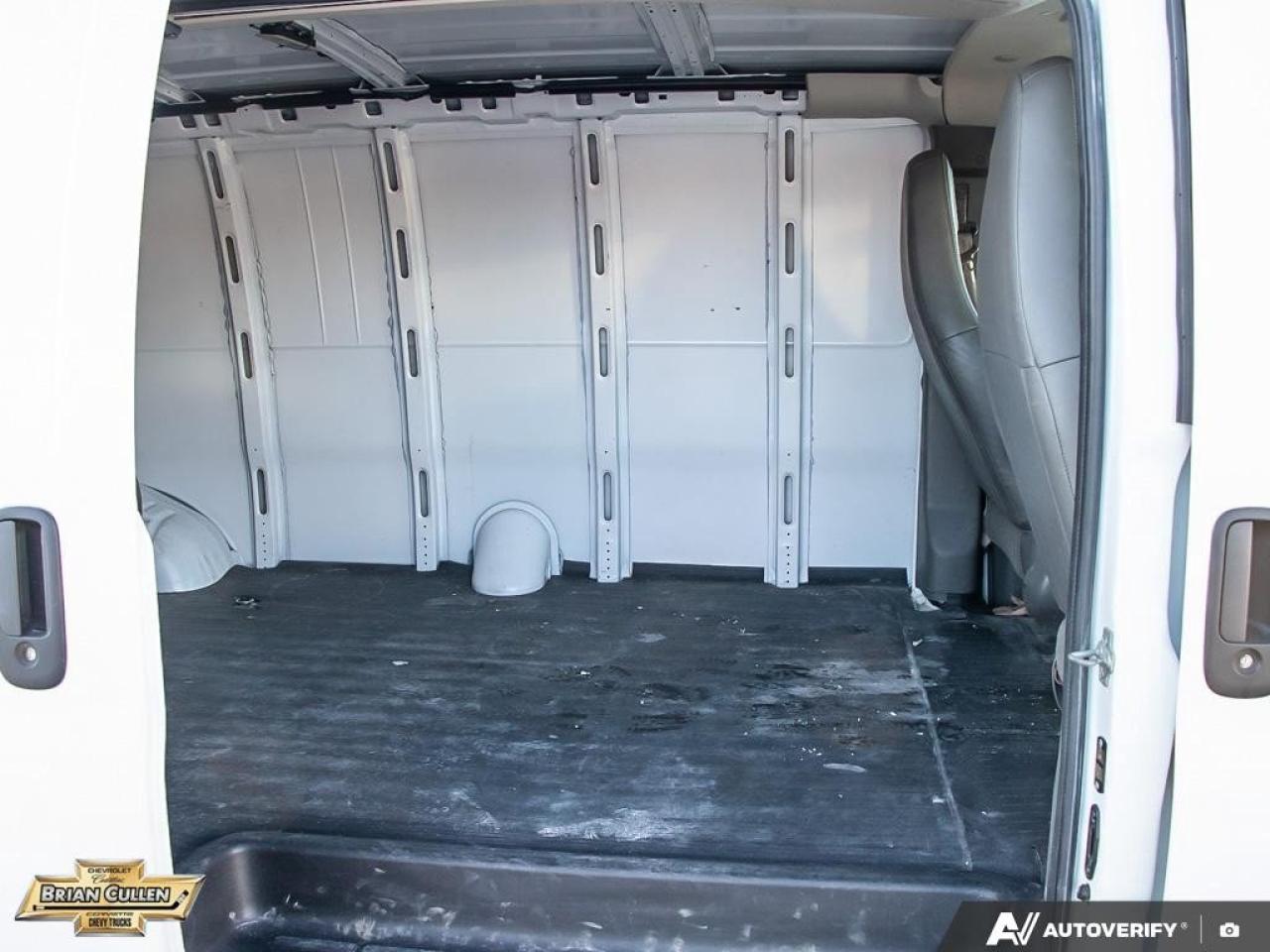 2024 GMC Savana Cargo Van Other 2500 Extended Wheelbase Rear-Wheel Drive Photo