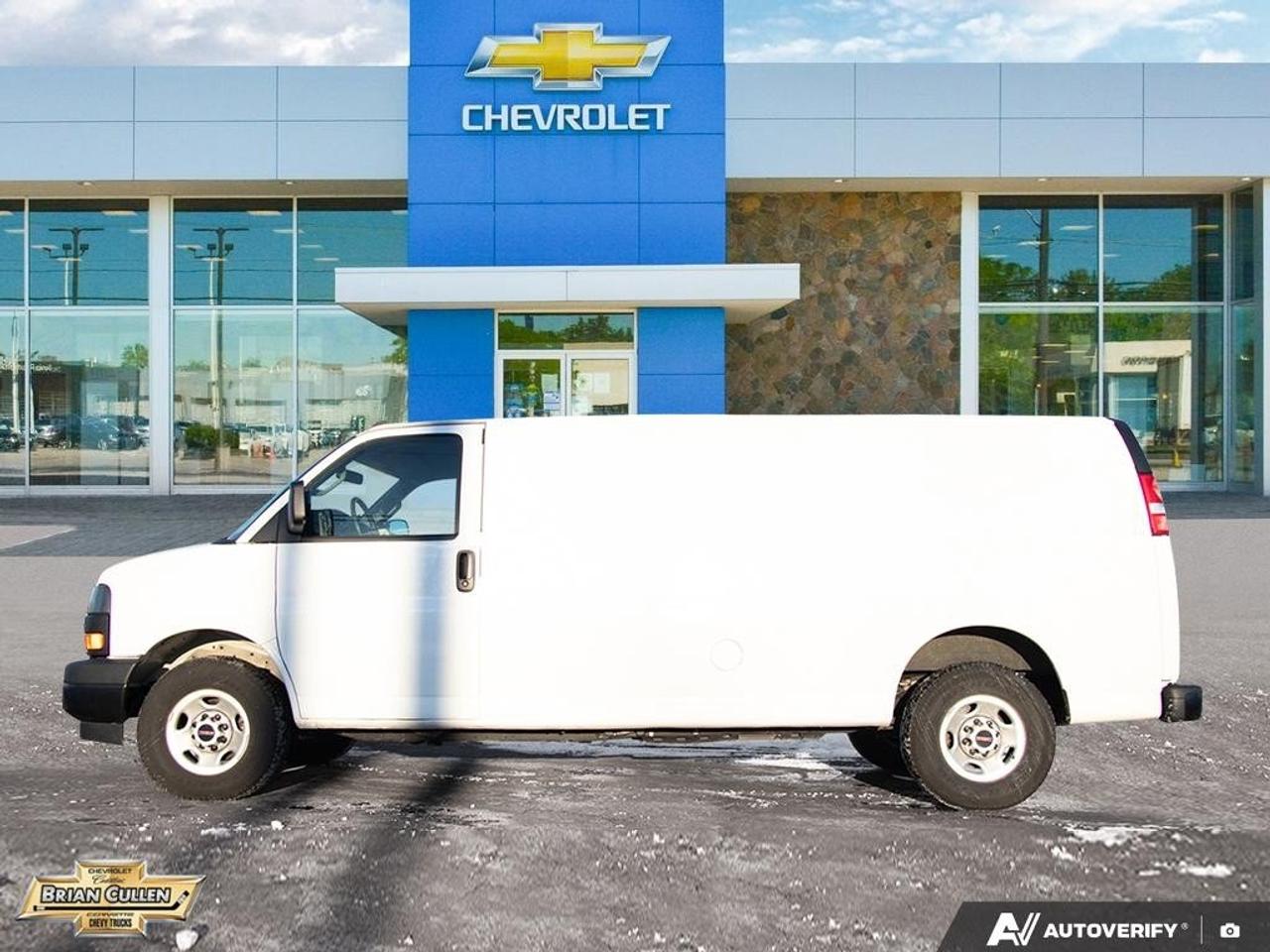 2024 GMC Savana Cargo Van Other 2500 Extended Wheelbase Rear-Wheel Drive Photo2