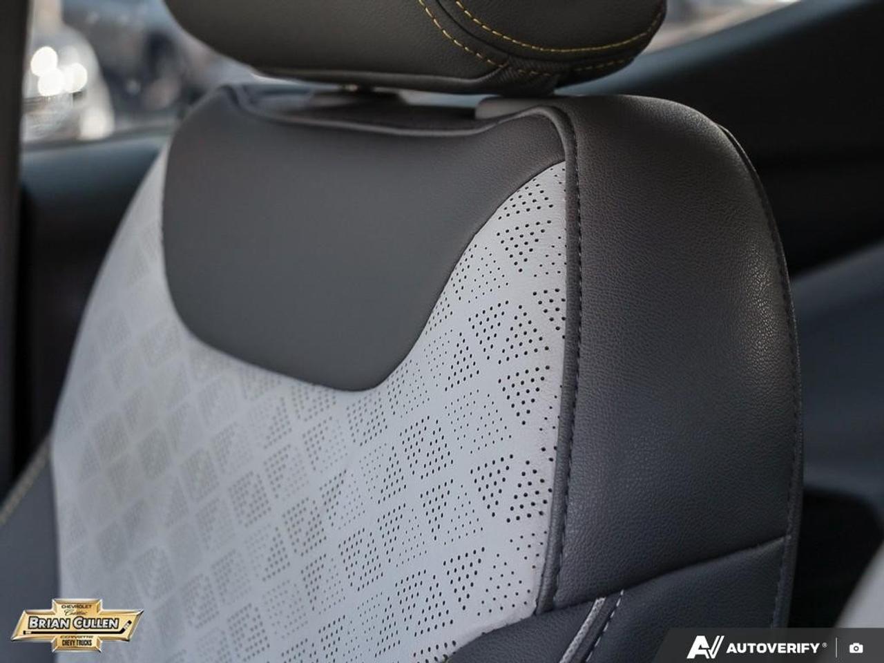 2023 Chevrolet Bolt EUV Premier FWD 4dr Premier Photo