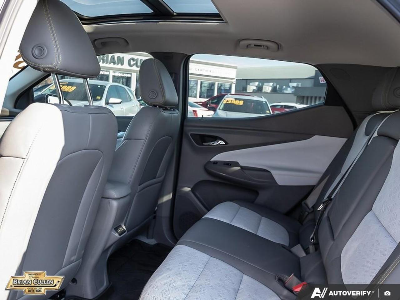 2023 Chevrolet Bolt EUV Premier FWD 4dr Premier Photo