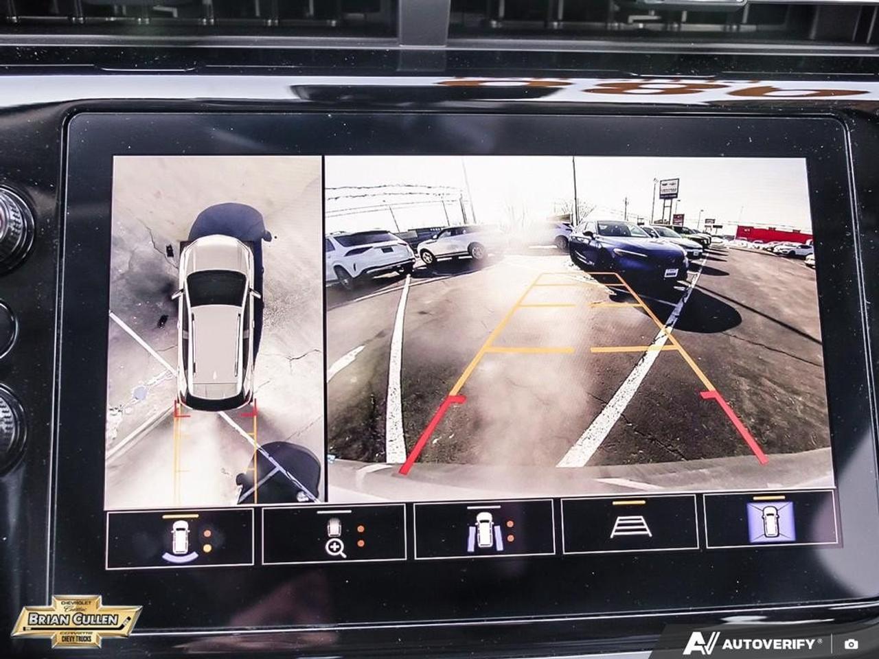 2023 Chevrolet Bolt EUV Premier FWD 4dr Premier Photo