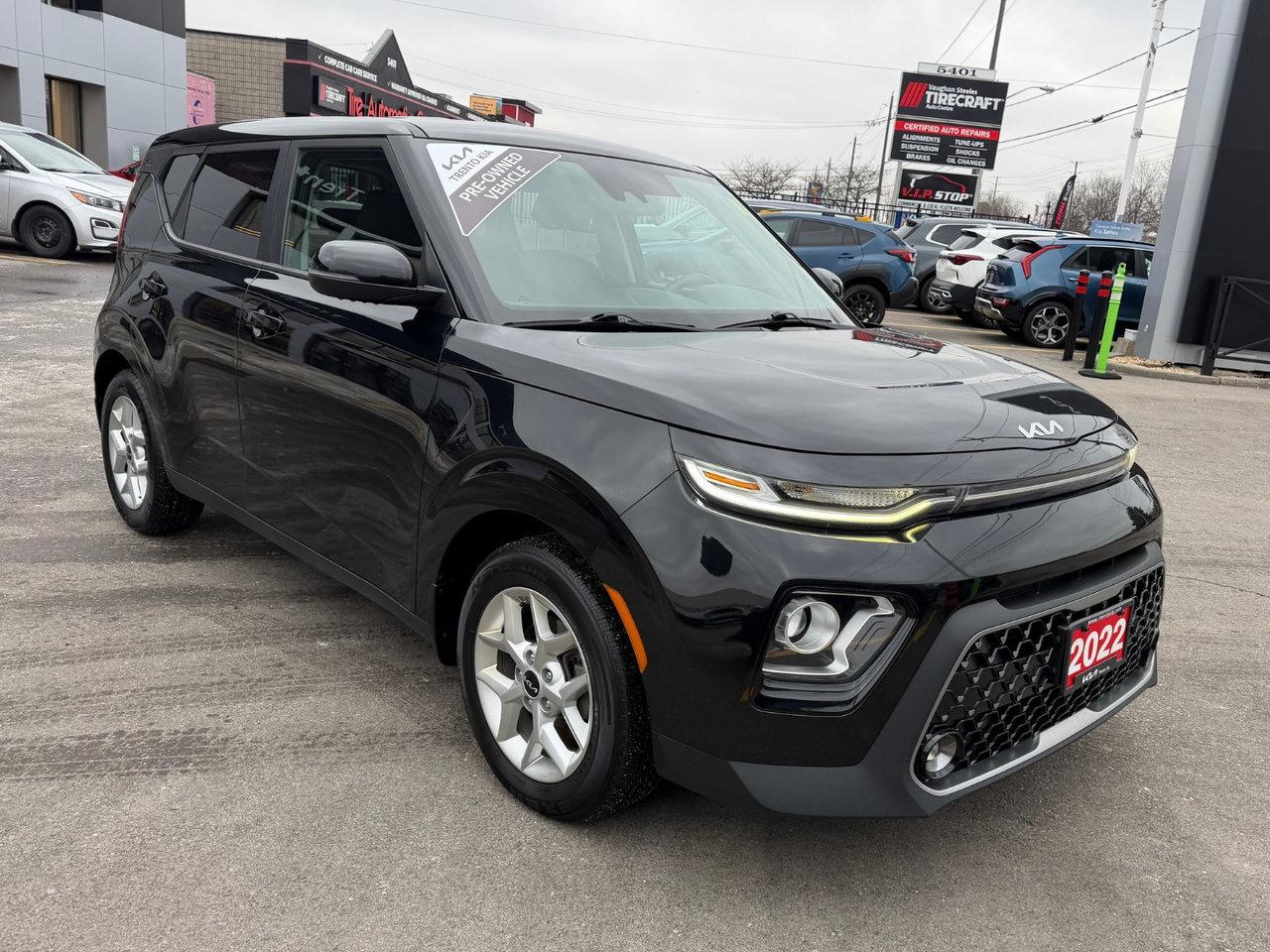 2022 Kia Soul EX Pkg.   Heated Seats & Steering Wheel   Carplay Photo