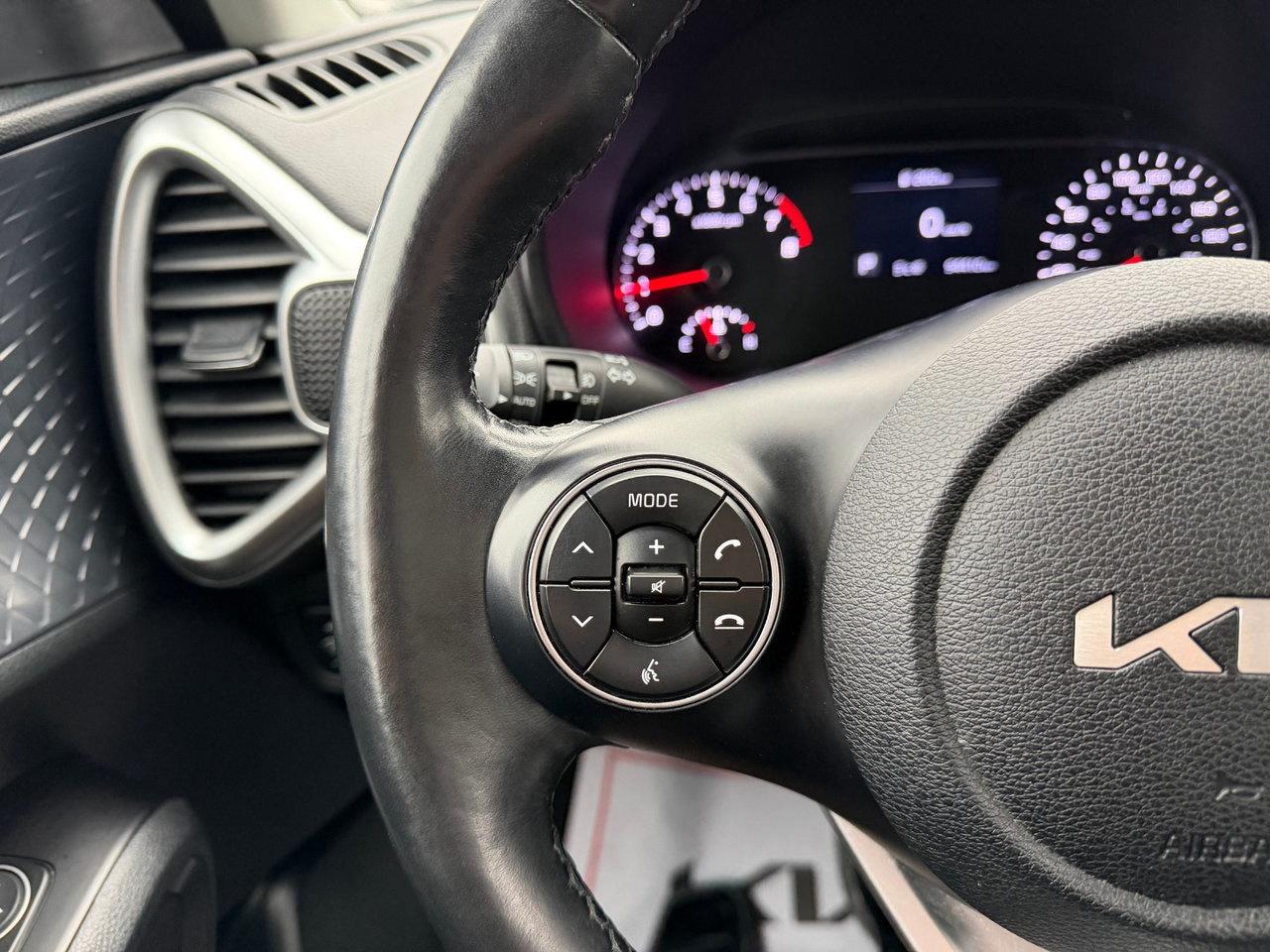 2022 Kia Soul EX Pkg.   Heated Seats & Steering Wheel   Carplay Photo