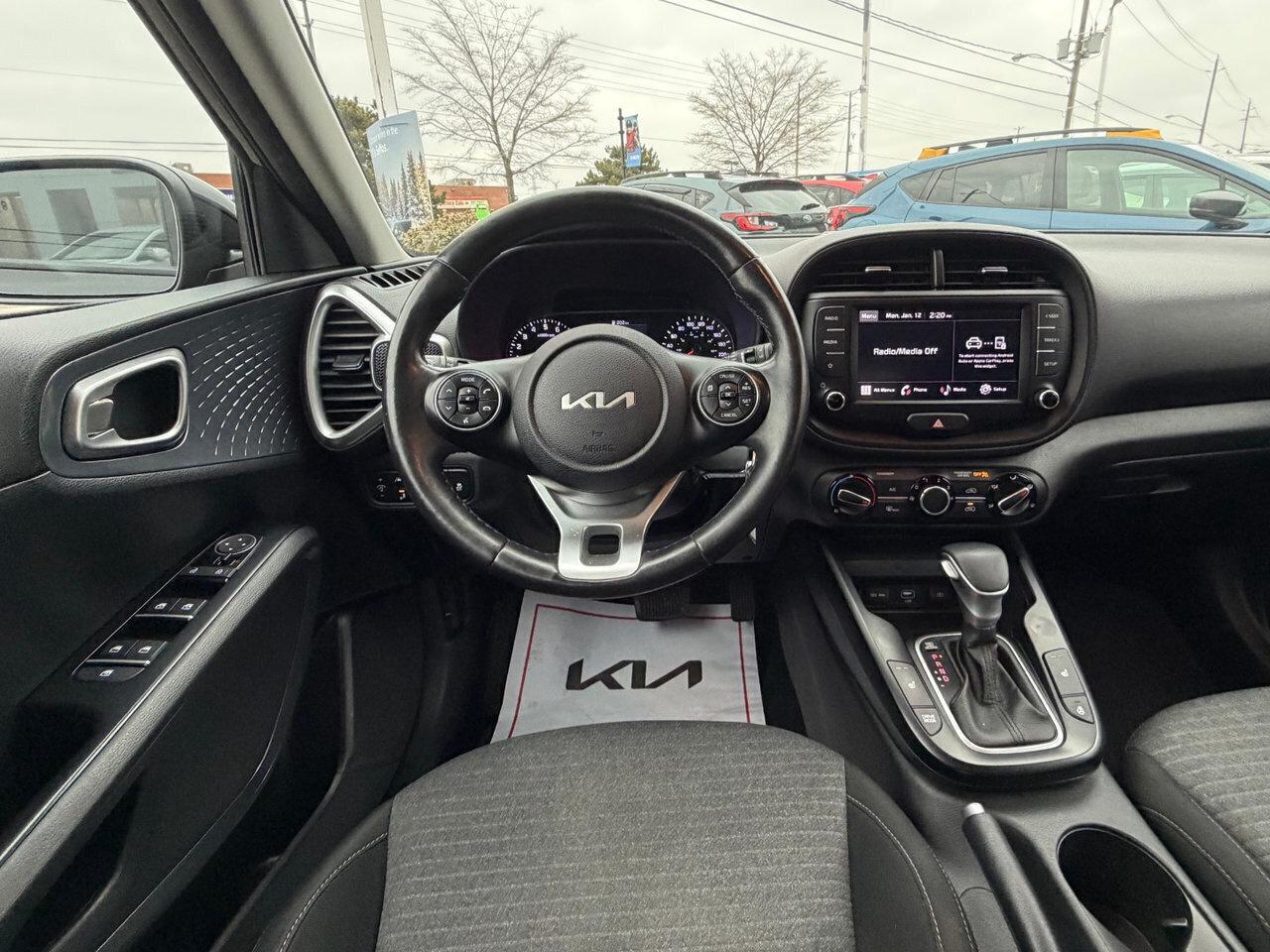 2022 Kia Soul EX Pkg.   Heated Seats & Steering Wheel   Carplay Photo