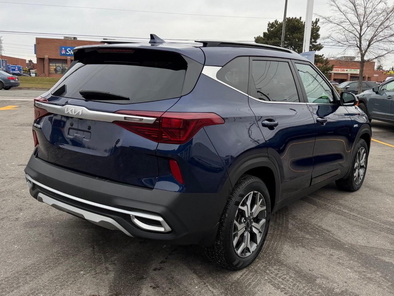 2023 Kia Seltos EX Premium Pkg.   Navigation   Heated Seats Photo4