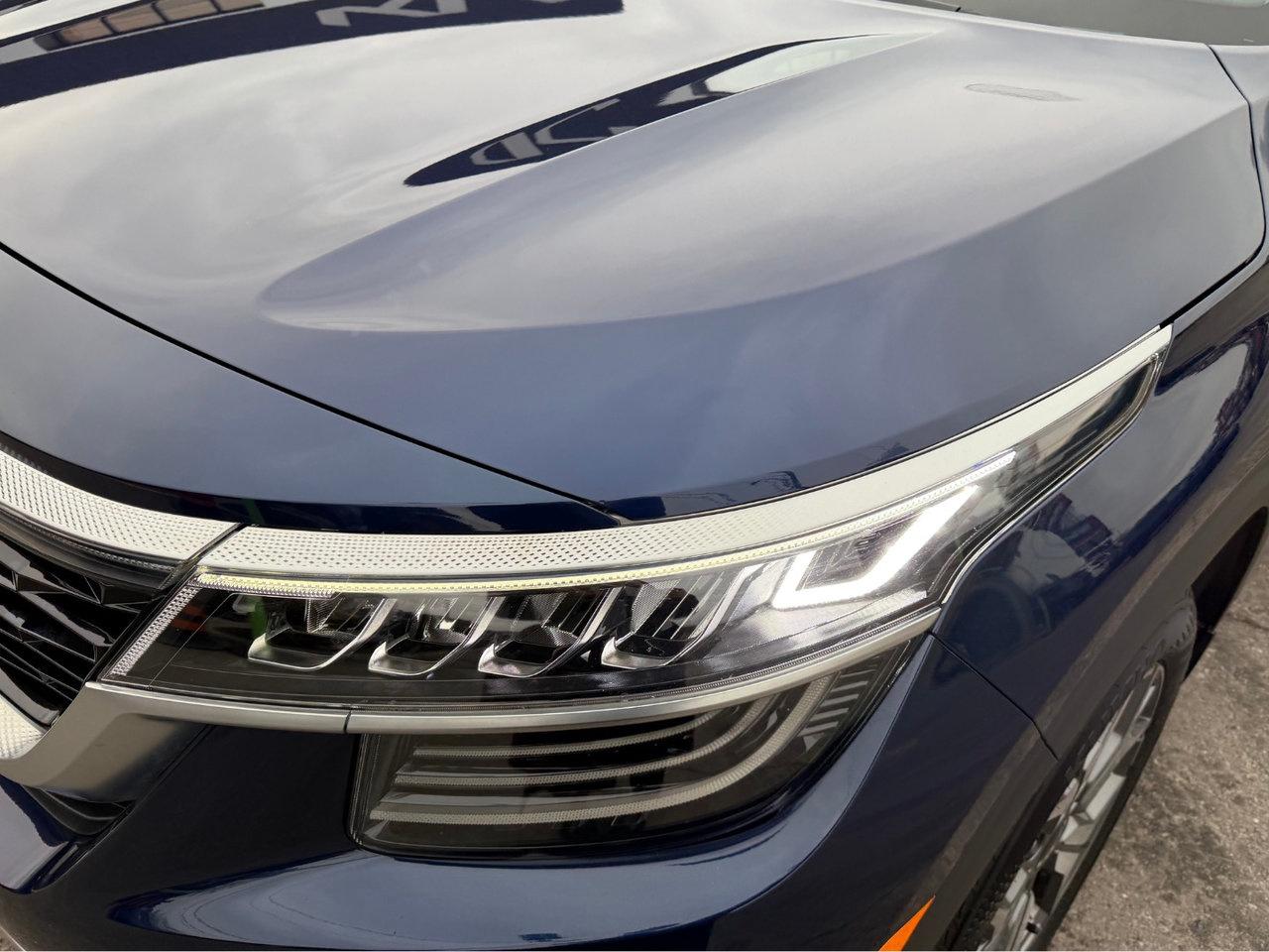 2023 Kia Seltos EX Premium Pkg.   Navigation   Heated Seats Photo