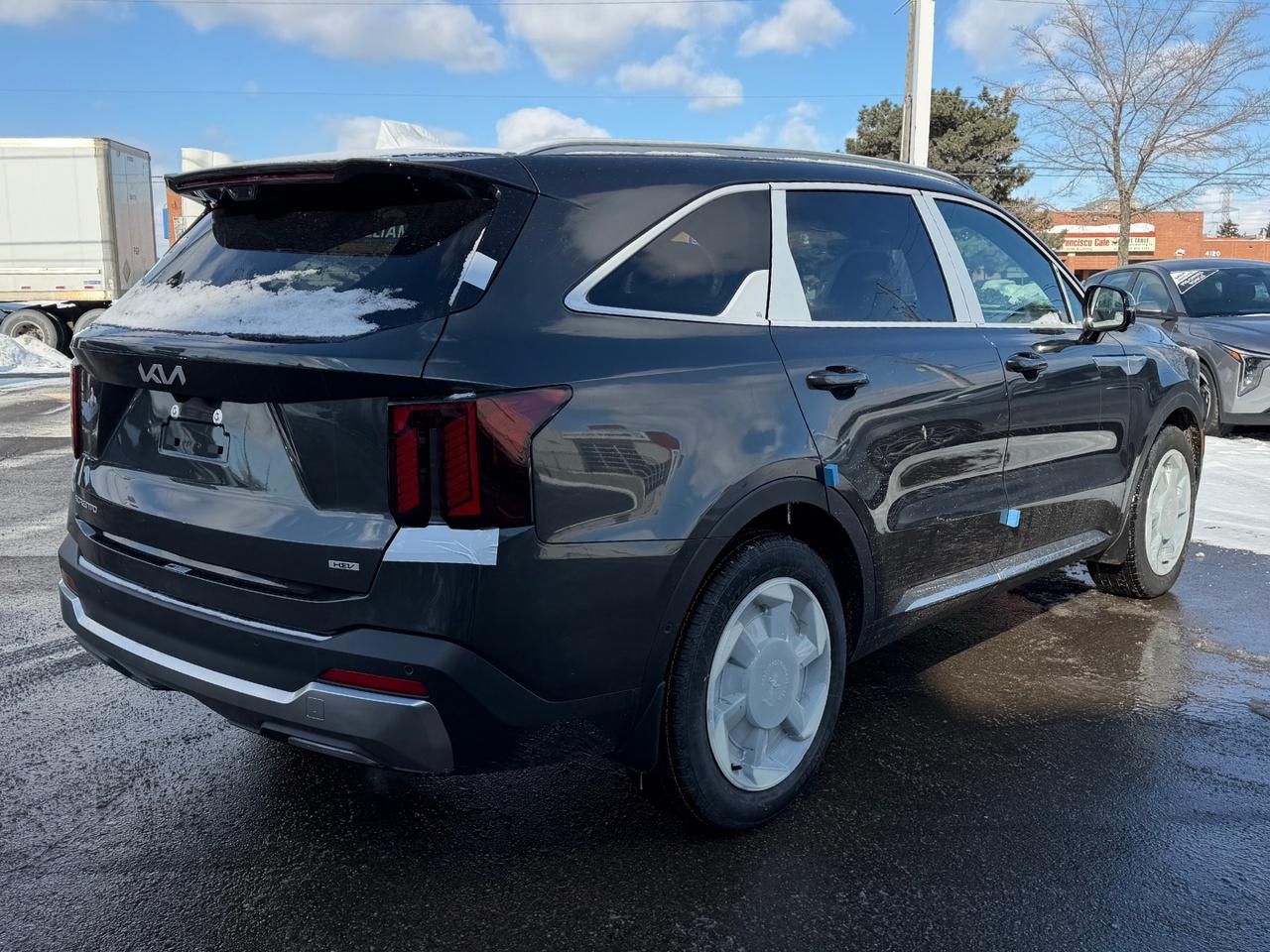 2026 Kia Sorento HEV SX AWD Photo4
