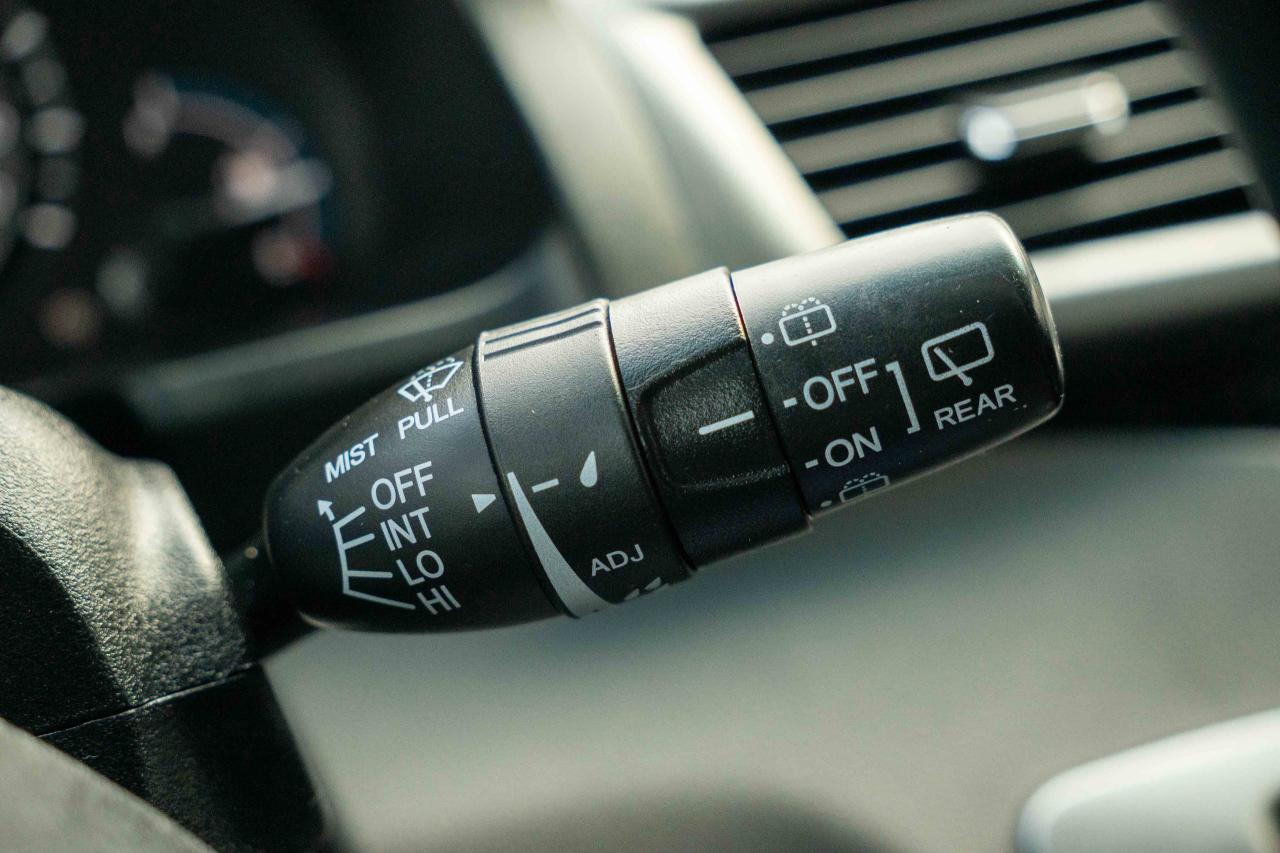 2011 Honda Odyssey EX Photo