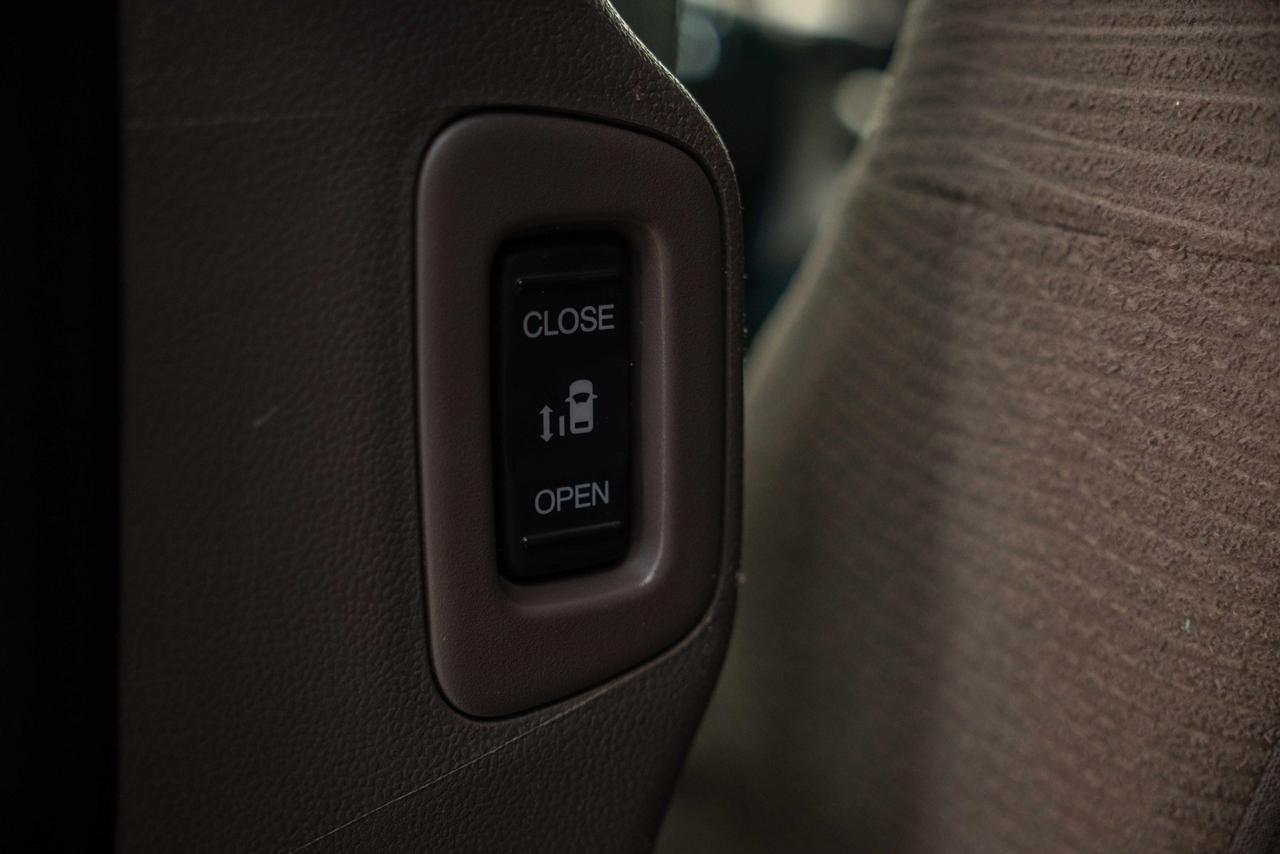 2011 Honda Odyssey EX Photo