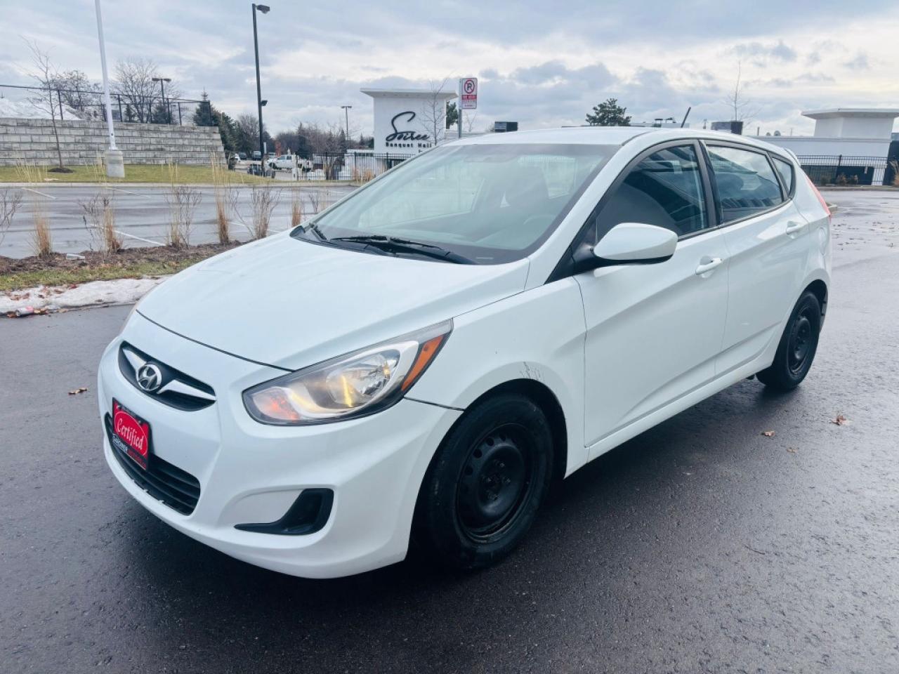 Used 2014 Hyundai Accent 4dr Sedan Automatic GL for sale in Mississauga, ON