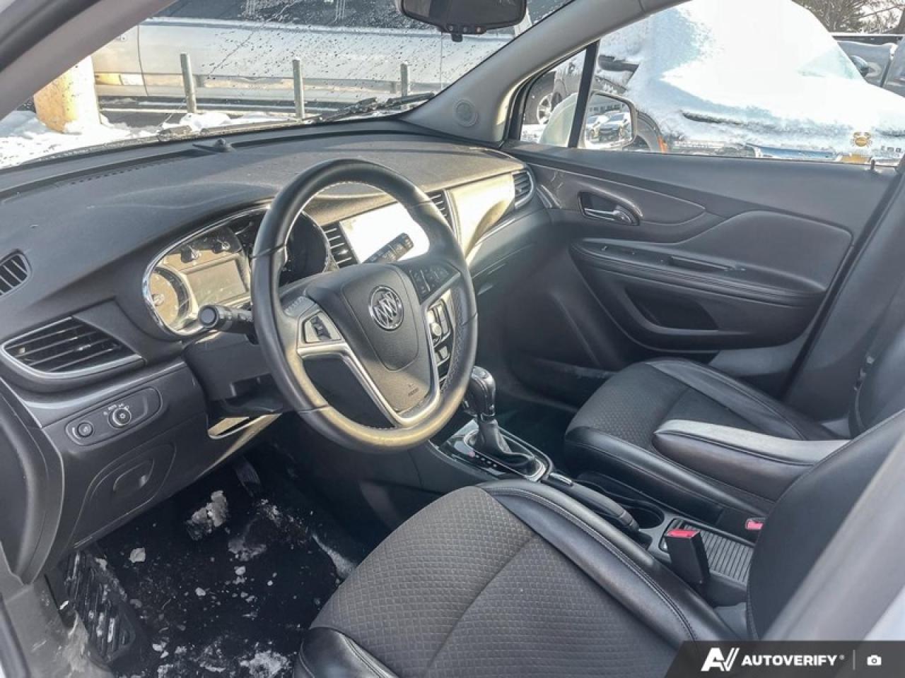 2021 Buick Encore Preferred  ENCORE, PREFERRED, REAR CAMERA, REMOTE START Photo