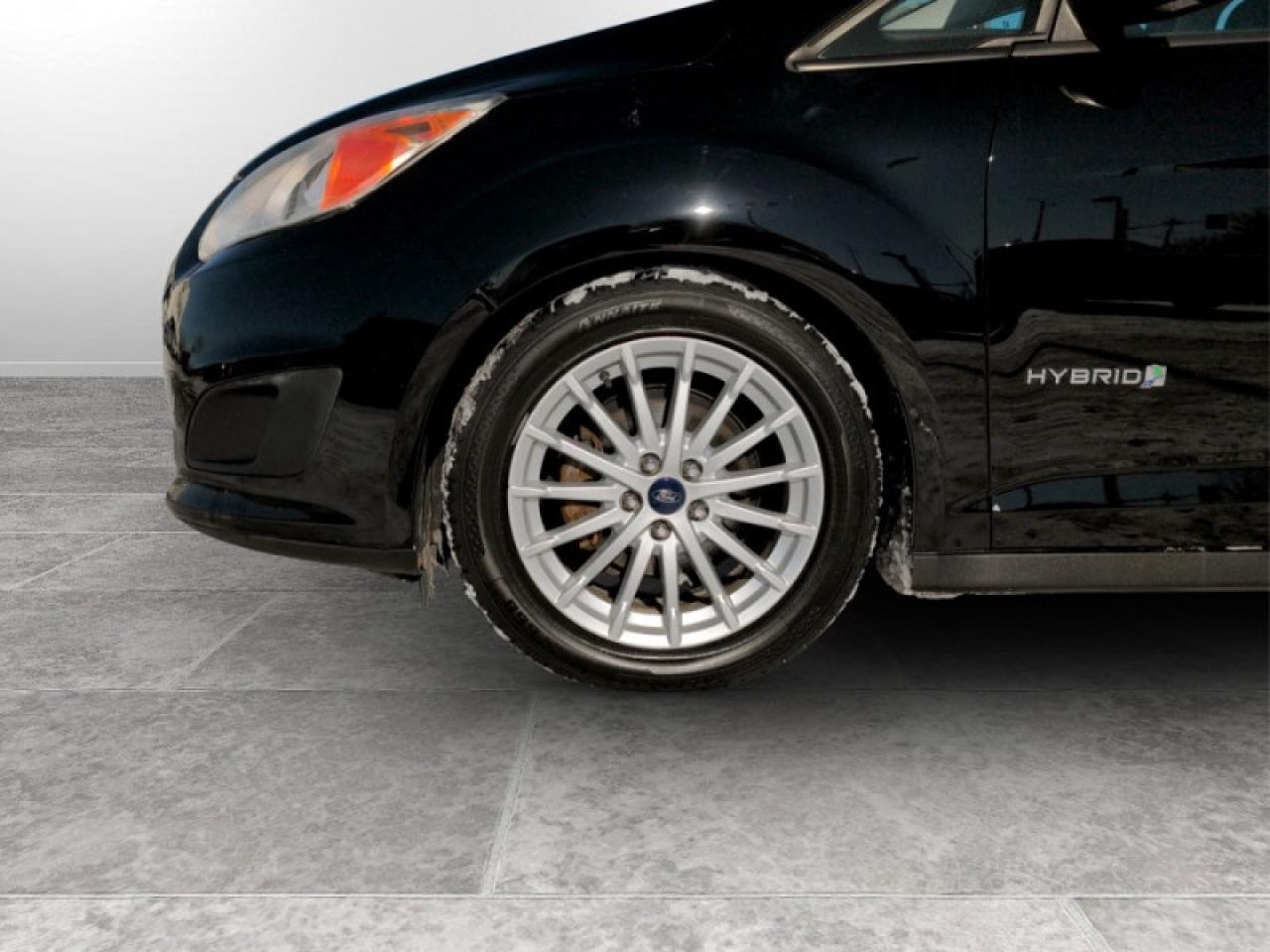 2016 Ford C-MAX SE  **HYBRID HATCHBACK** Photo