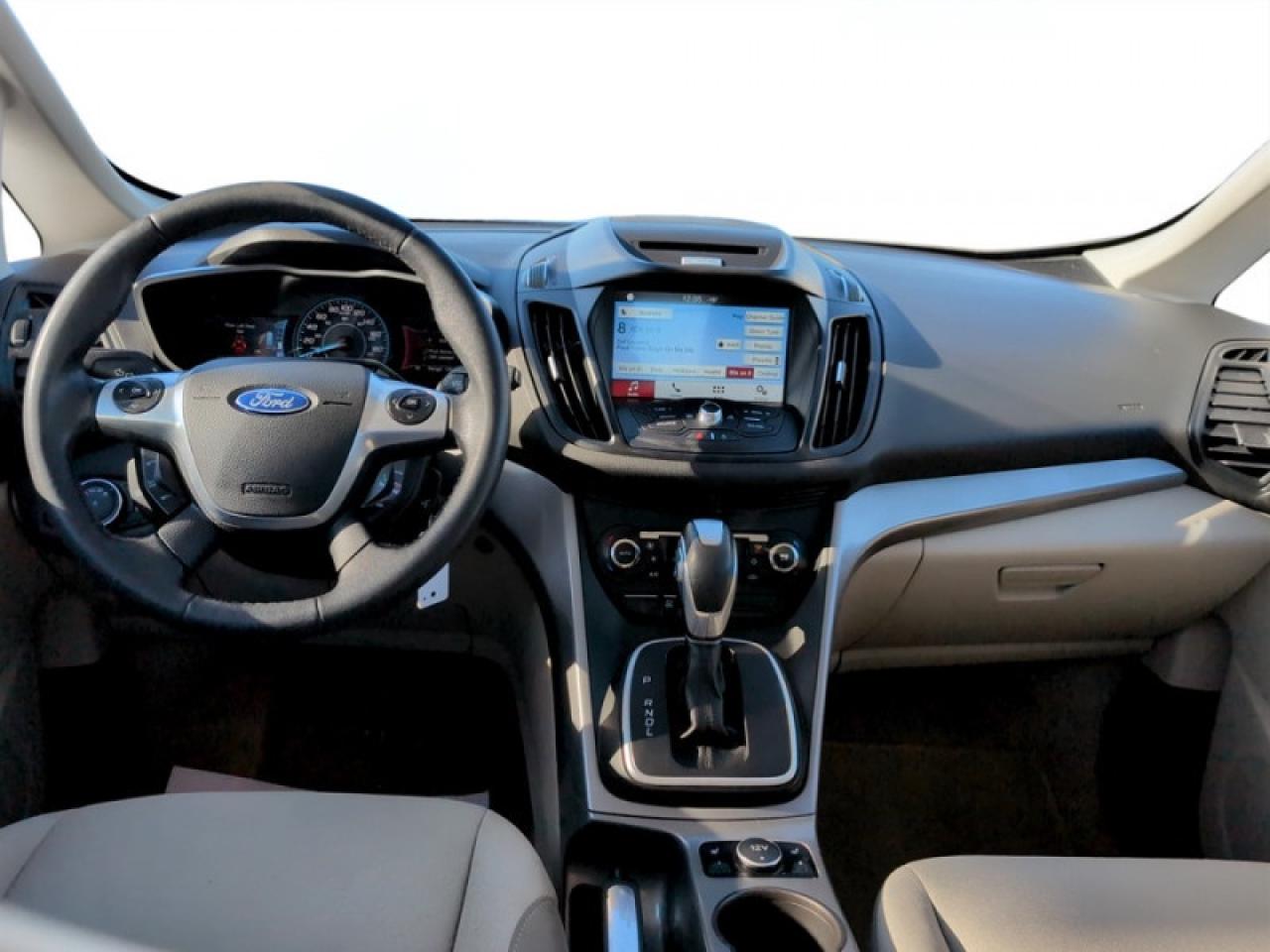 2016 Ford C-MAX SE  **HYBRID HATCHBACK** Photo