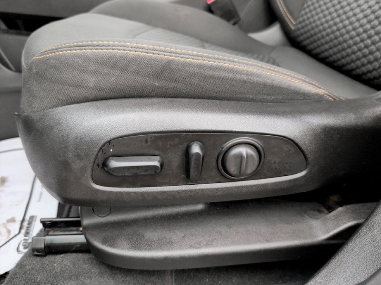 2018 GMC Terrain SLE  **REM START - APPLE CARPLAY** Photo