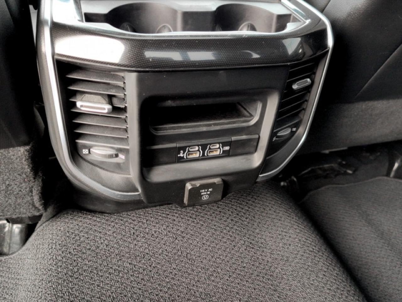 2019 RAM 2500 Laramie  **6.7L CUMMINS - SAFETY GROUP** Photo