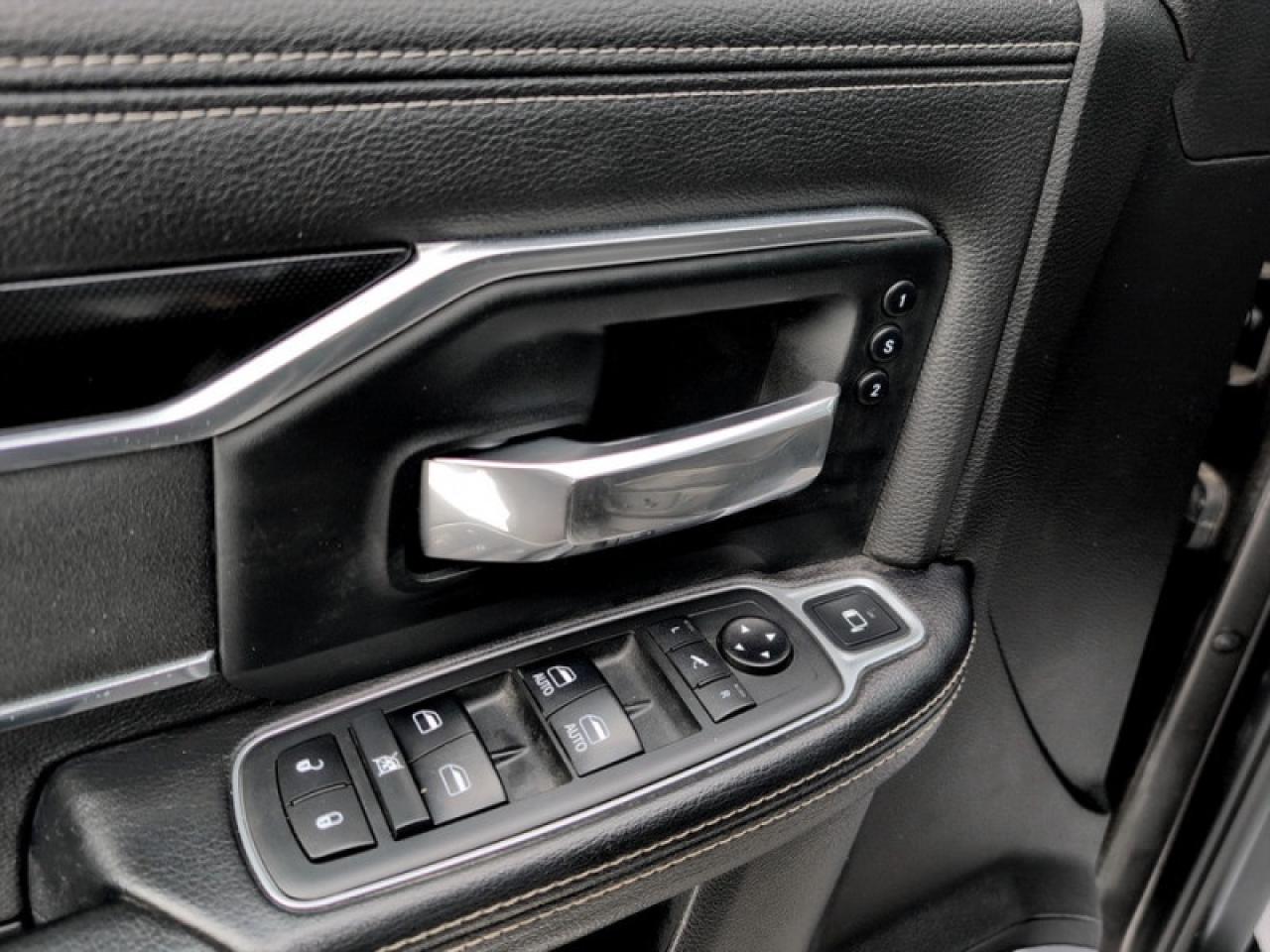 2019 RAM 2500 Laramie  **6.7L CUMMINS - SAFETY GROUP** Photo