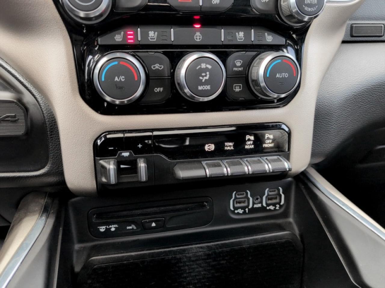 2019 RAM 2500 Laramie  **6.7L CUMMINS - SAFETY GROUP** Photo