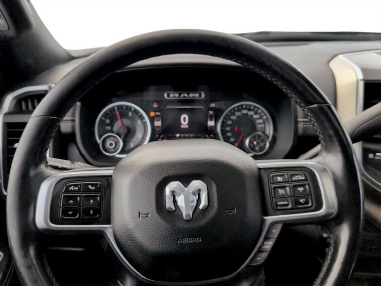 2019 RAM 2500 Laramie  **6.7L CUMMINS - SAFETY GROUP** Photo