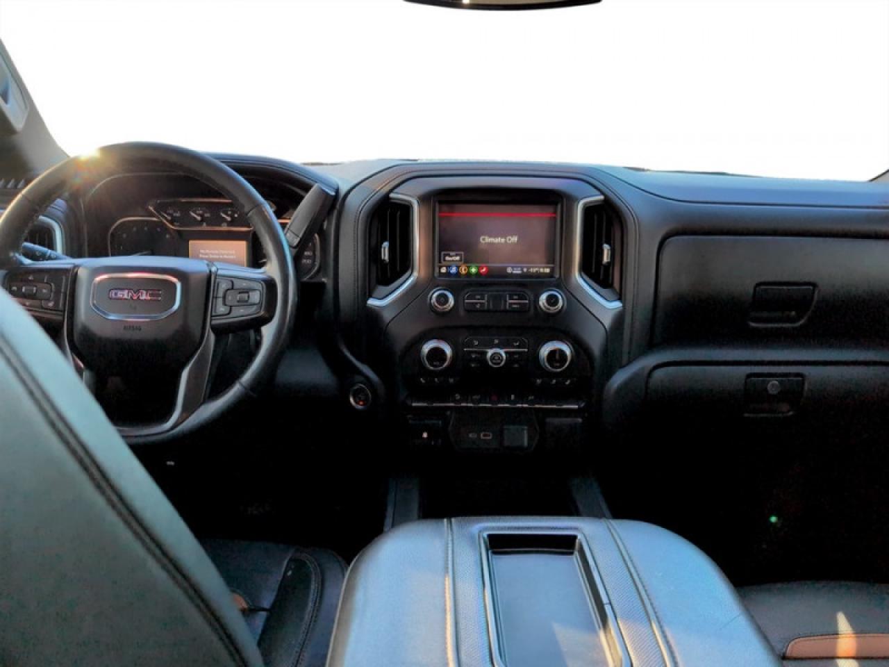 2021 GMC Sierra 1500 AT4  **6.2L ECOTEC3 V8** Photo