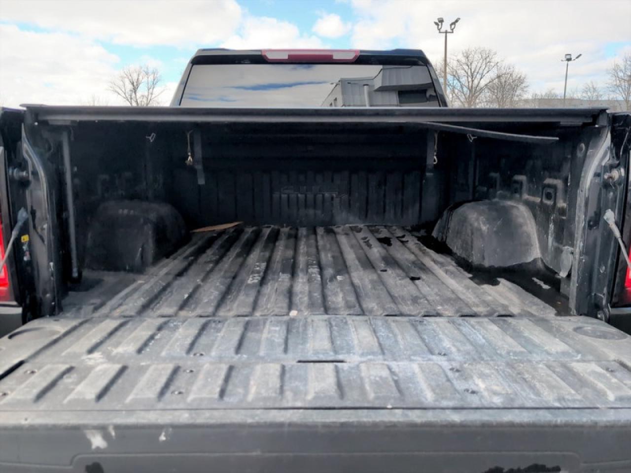 2021 GMC Sierra 1500 AT4  **6.2L ECOTEC3 V8** Photo