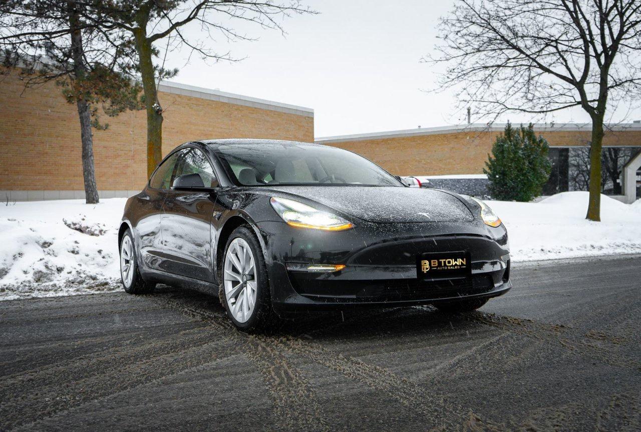 2022 Tesla Model 3 LONG RANGE Photo