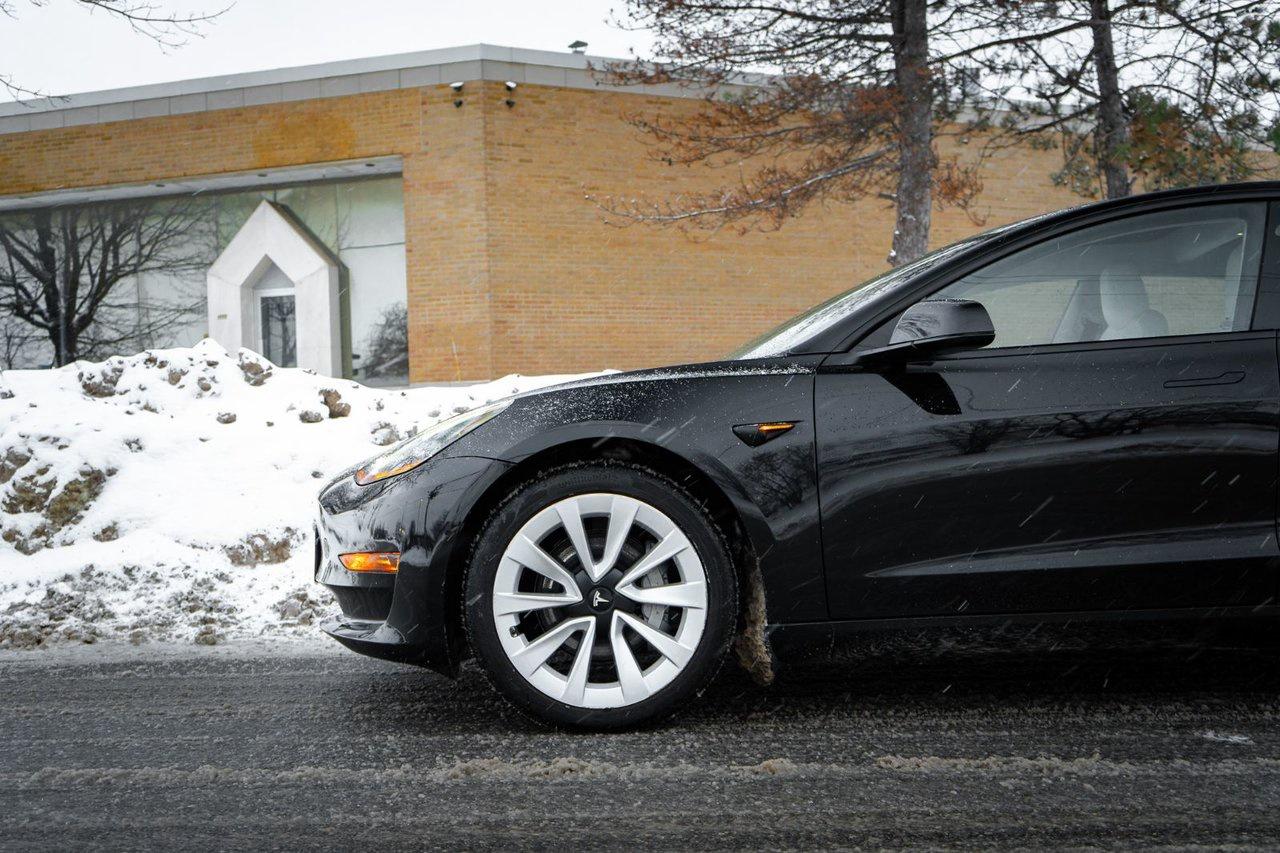 2022 Tesla Model 3 LONG RANGE Photo