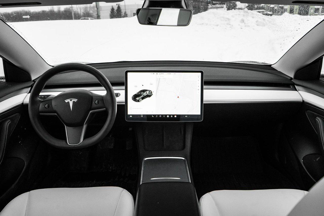 2022 Tesla Model 3 LONG RANGE Photo