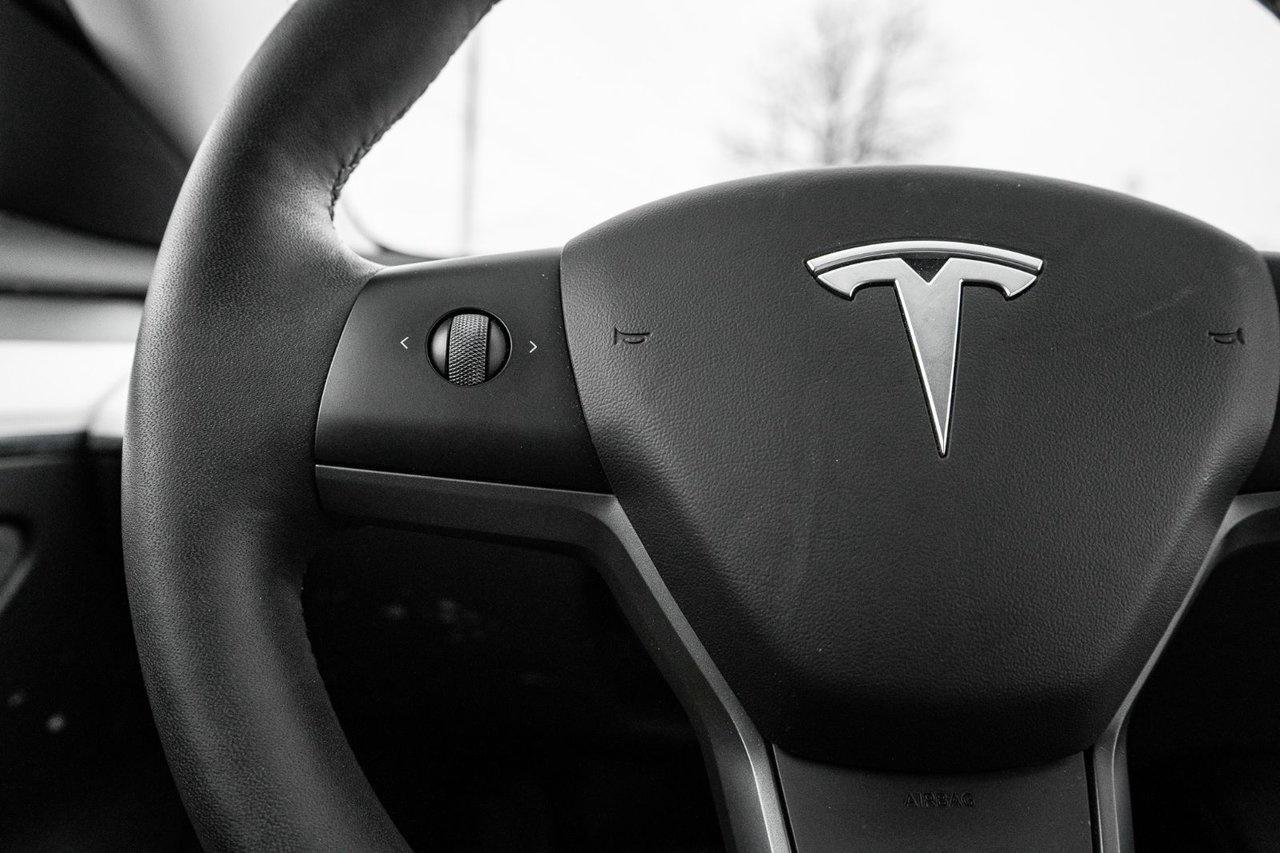 2022 Tesla Model 3 LONG RANGE Photo