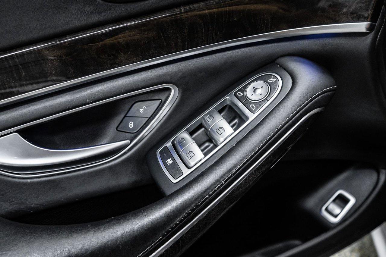 2014 Mercedes-Benz S-Class S 63 AMG Photo