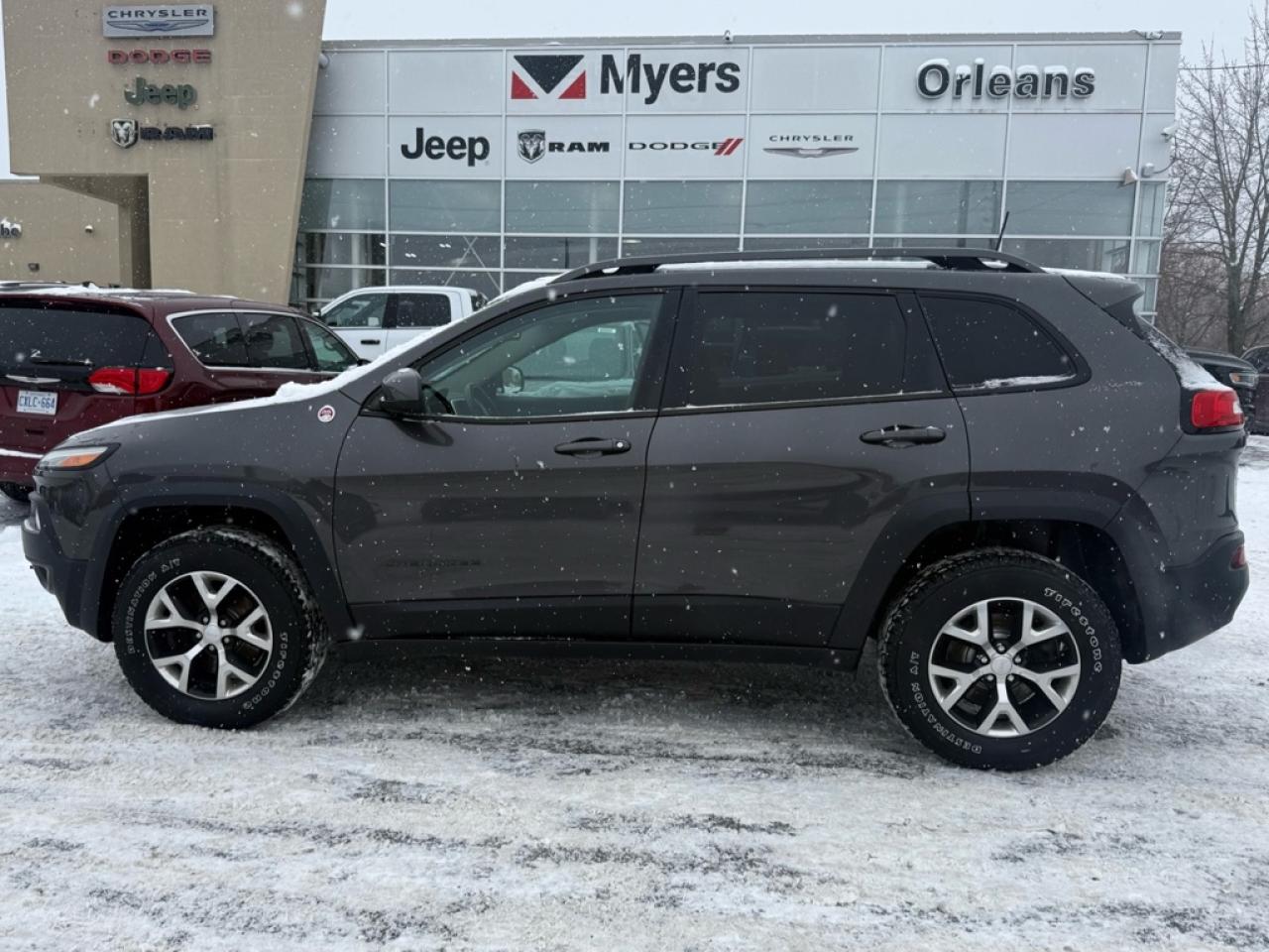 2018 Jeep Cherokee Trailhawk  -  Leather Seats - $78.88 /Wk Photo