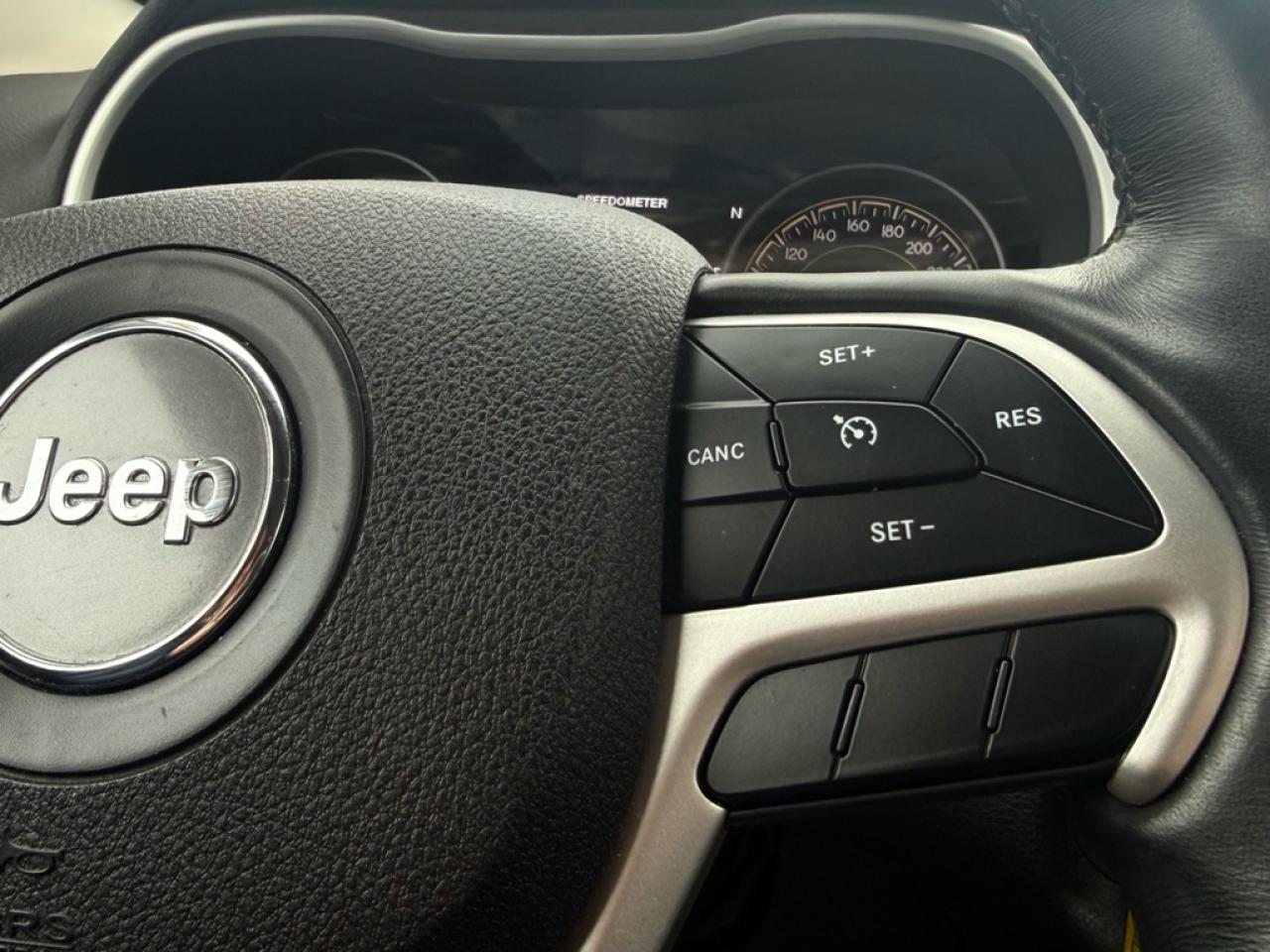 2018 Jeep Cherokee Trailhawk  -  Leather Seats - $78.88 /Wk Photo