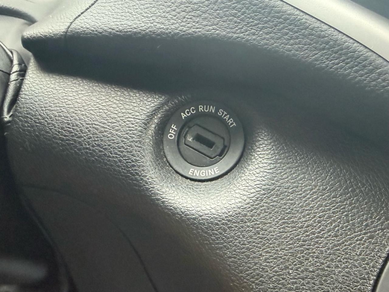 2018 Jeep Cherokee Trailhawk  -  Leather Seats - $78.88 /Wk Photo