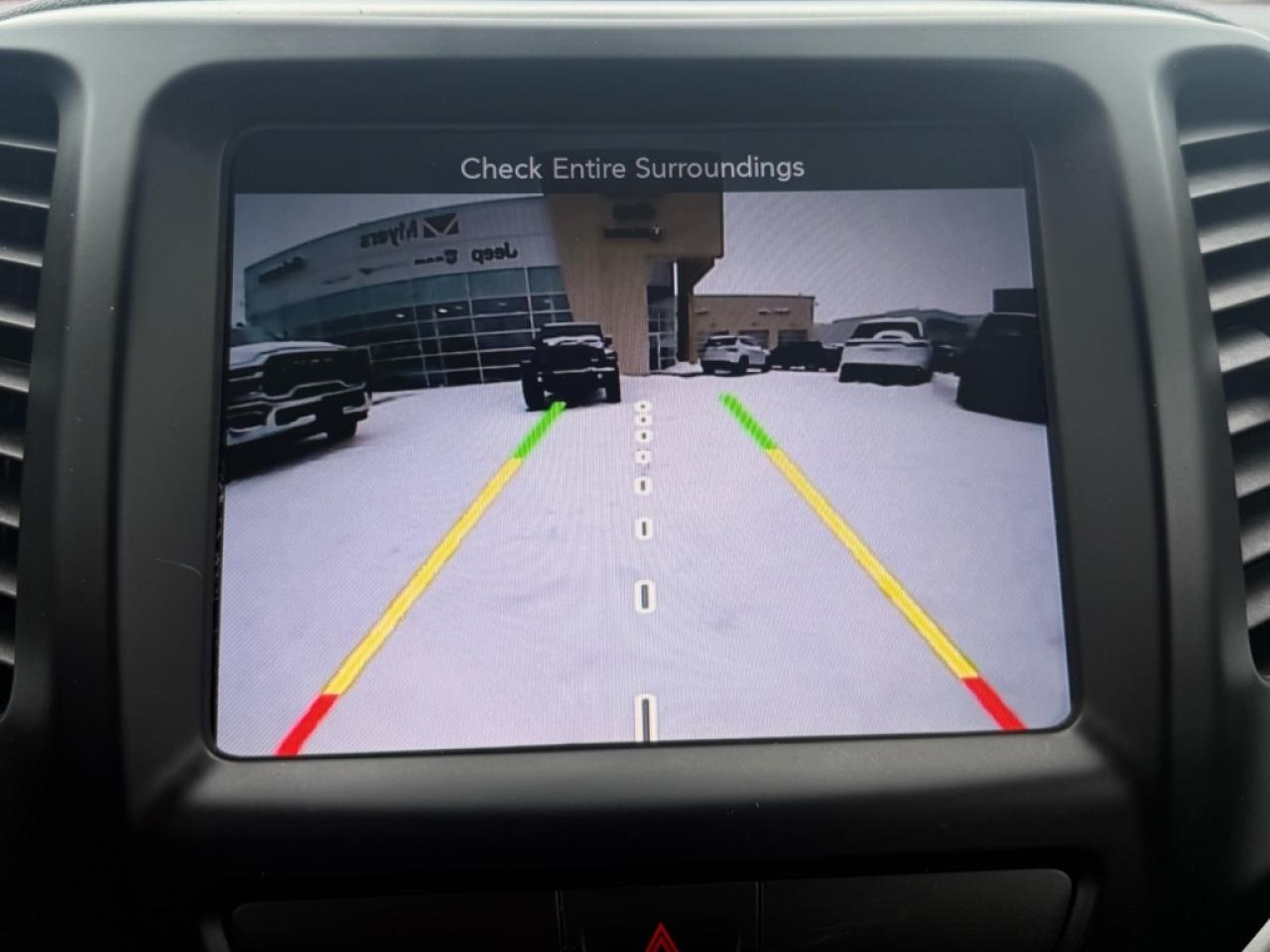 2018 Jeep Cherokee Trailhawk  -  Leather Seats - $78.88 /Wk Photo